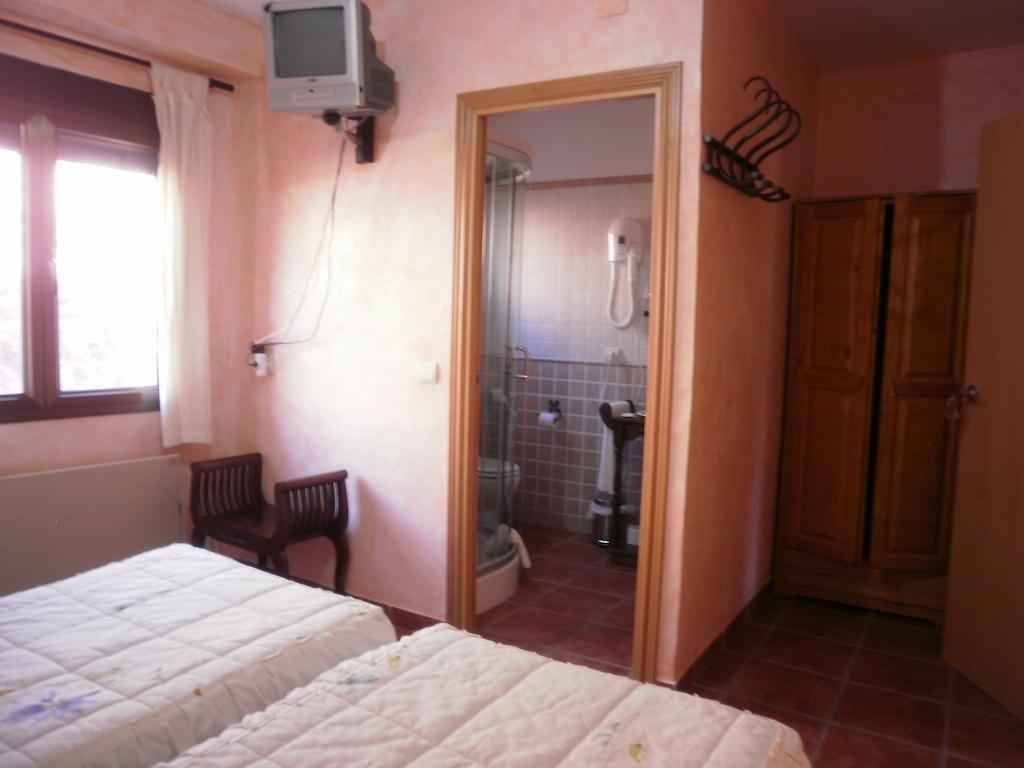 Hostal El Olmo Camarena de la Sierra Chambre photo